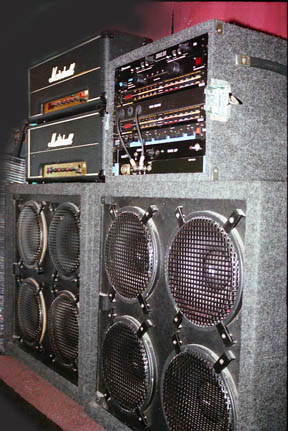 speakers